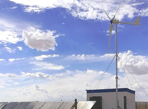 南京歐陸8000W風光互補離網系統成功應用在內蒙古提水工程系統